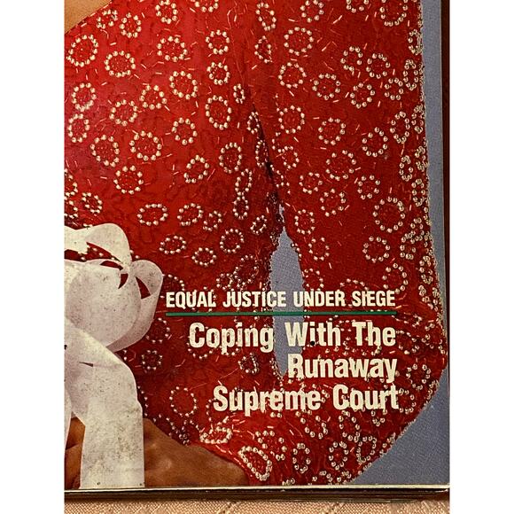 EBONY Magazine December 1989 Featuring Miss America Debbye Turner - Picture 2 of 16